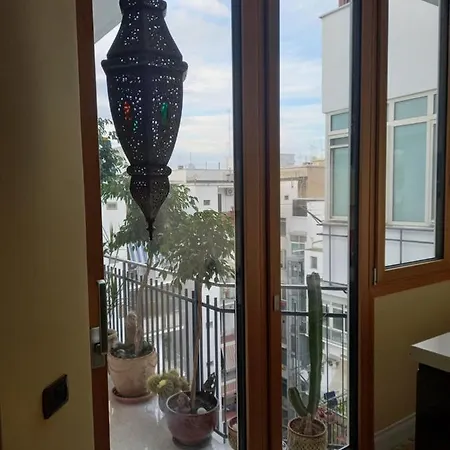 Confortevole * バーリ