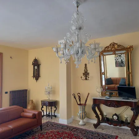 Apartament Confortevole *