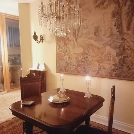 Confortevole Apartament *